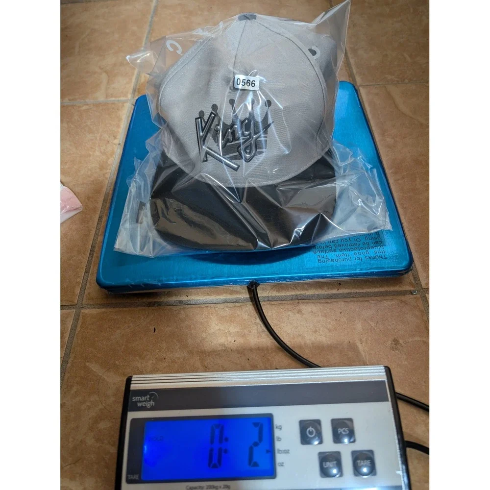 Zion King Crown‎ Snapback Hat Gray Black Adjustable Baseball Cap